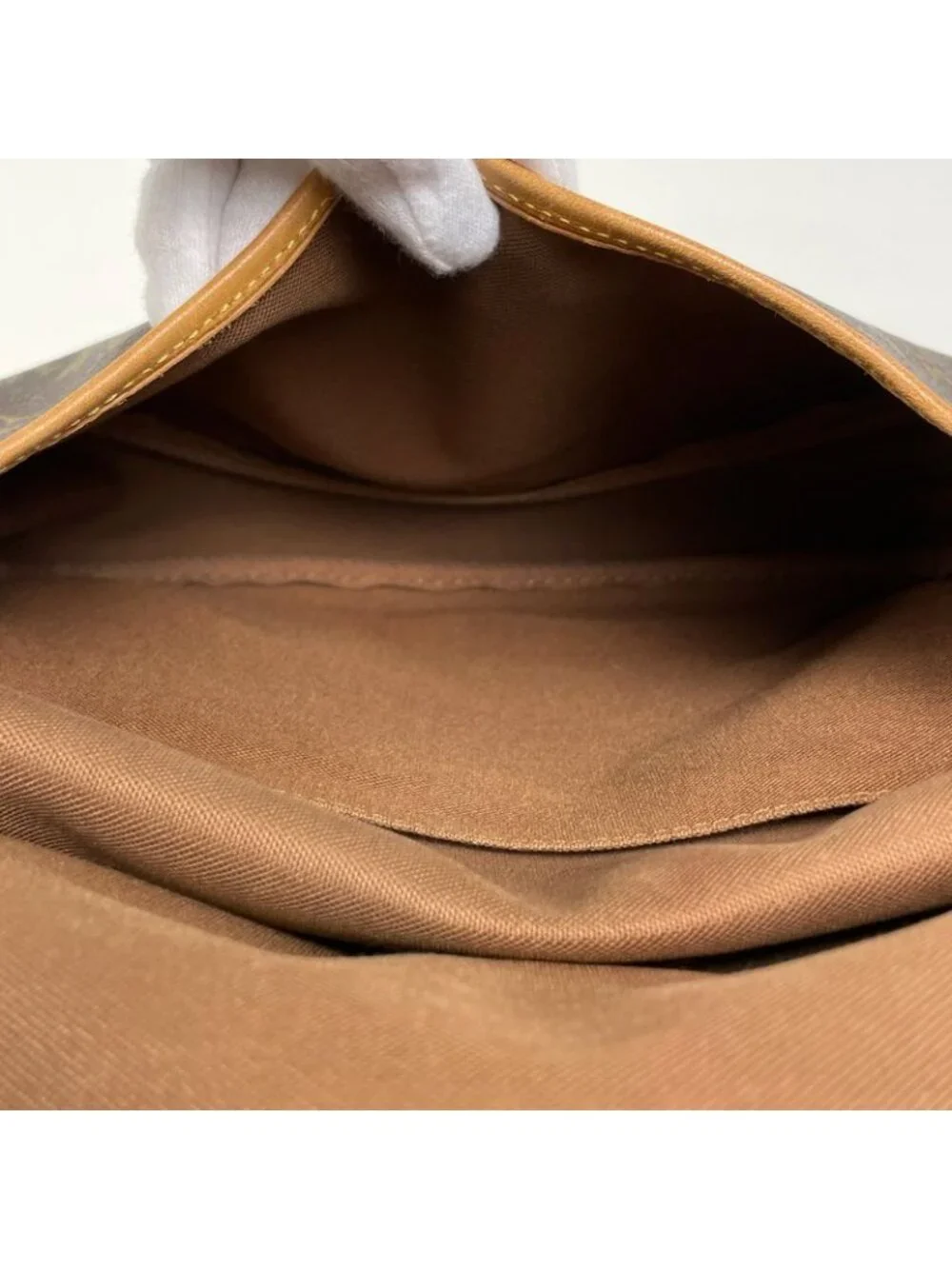 Louis Vuitton Saumur 30 Crossbody Shoulder Bag Monogram Brown - Picture 9 of 9